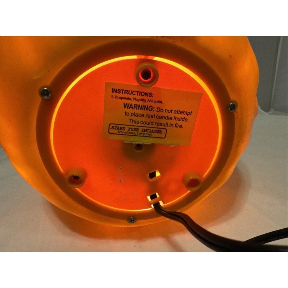 Halloween Jack o Lantern blow mold pumpkin Electric Lighted 2005 Model 22175 EUC